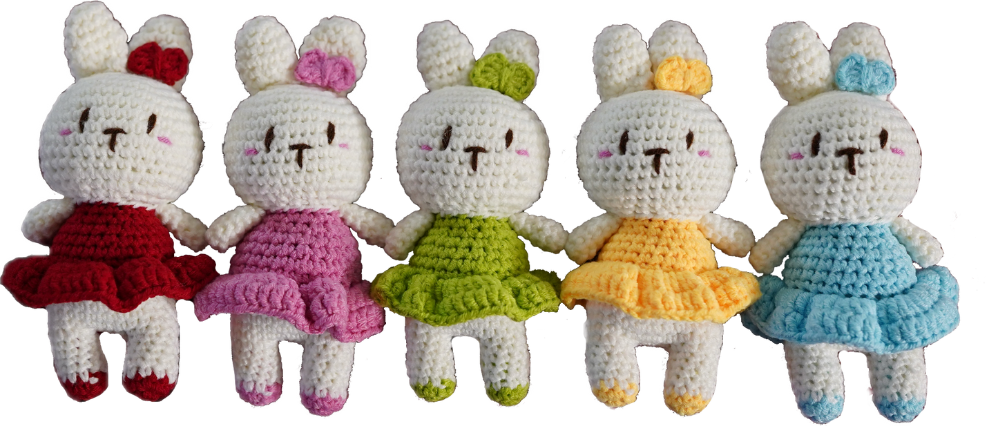 A-011 BUNNY WITH BOW & DRESS CROCHET KEYCHAIN