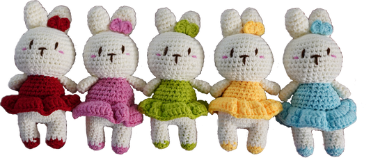 A-011 BUNNY WITH BOW & DRESS CROCHET KEYCHAIN